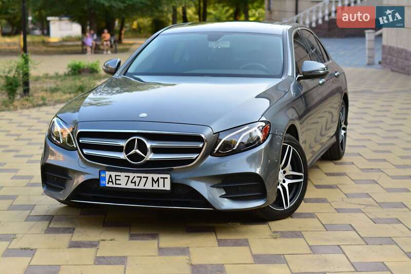 Седан Mercedes-Benz E-Class 2016 в Кривому Розі