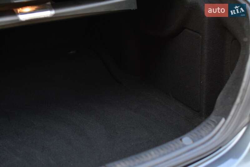 Седан Mercedes-Benz E-Class 2016 в Кривому Розі