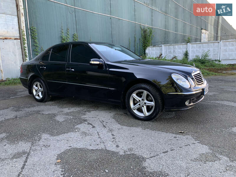 Седан Mercedes-Benz E-Class 2004 в Надвірній фото 7 Седан Mercedes-Benz E-Class 2004 в Надвірній