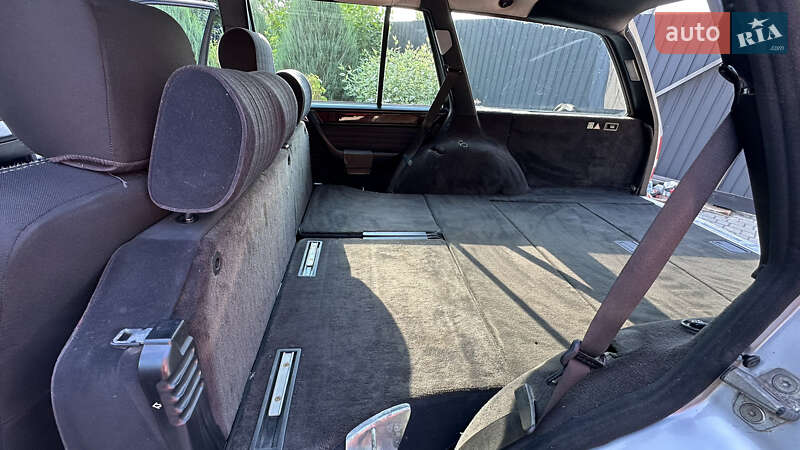 Універсал Mercedes-Benz E-Class 1992 в Києві фото 28 Універсал Mercedes-Benz E-Class 1992 в Києві