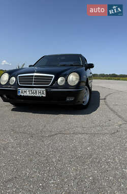 Седан Mercedes-Benz E-Class 2002 в Житомирі
