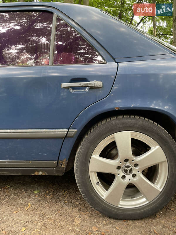 Седан Mercedes-Benz E-Class 1988 в Тернополі фото 7 Седан Mercedes-Benz E-Class 1988 в Тернополі