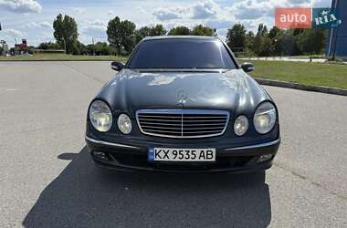 Седан Mercedes-Benz E-Class 2004 в 