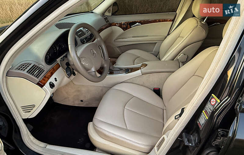 Седан Mercedes-Benz E-Class 2002 в Фастові фото 18 Седан Mercedes-Benz E-Class 2002 в Фастові
