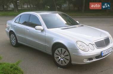 Седан Mercedes-Benz E-Class 2002 в  фото 2 Седан Mercedes-Benz E-Class 2002 в