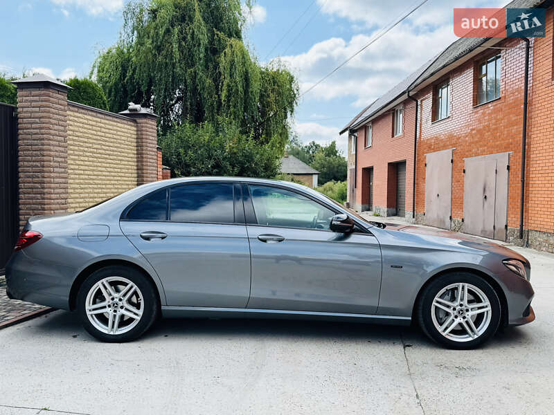 Седан Mercedes-Benz E-Class 2019 в Лохвице