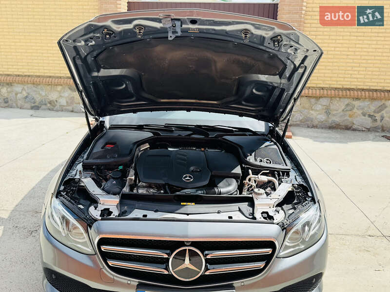 Седан Mercedes-Benz E-Class 2019 в Лохвице