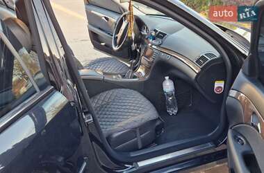 Седан Mercedes-Benz E-Class 2007 в 
