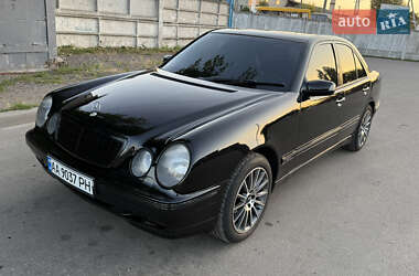 Седан Mercedes-Benz E-Class 1999 в Белой Церкви