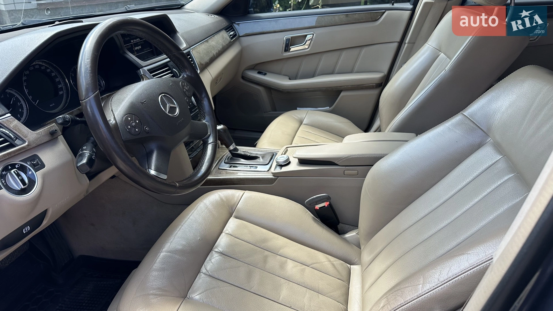 2011 Mercedes-Benz E-klasse - мініатюра 8