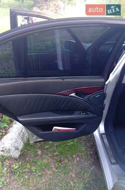 Седан Mercedes-Benz E-Class 2002 в 