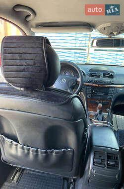 Седан Mercedes-Benz E-Class 2003 в 