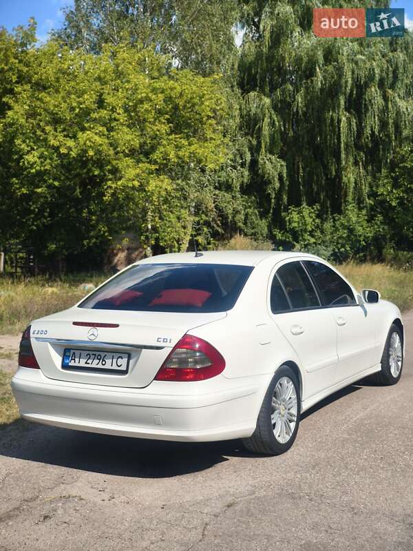 Седан Mercedes-Benz E-Class 2008 в Миронівці