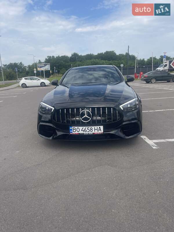 Mercedes-Benz E-Class 2016