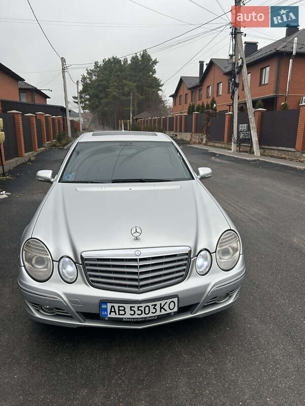 Седан Mercedes-Benz E-Class 2007 в Виннице