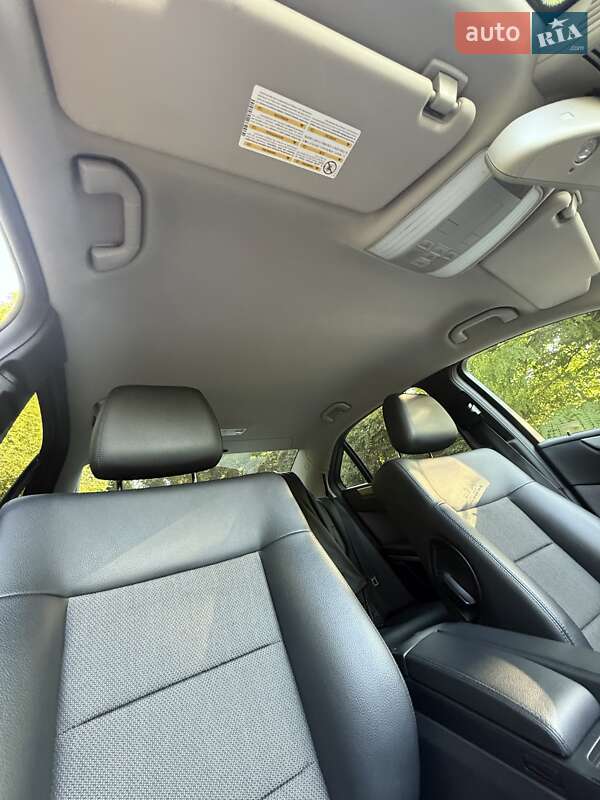 Седан Mercedes-Benz E-Class 2010 в Хмельницькому фото 15 Седан Mercedes-Benz E-Class 2010 в Хмельницькому