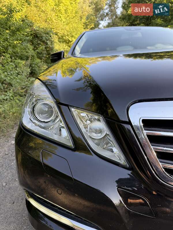 Седан Mercedes-Benz E-Class 2010 в Хмельницькому фото 29 Седан Mercedes-Benz E-Class 2010 в Хмельницькому