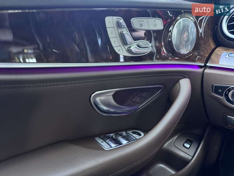 Универсал Mercedes-Benz E-Class 2016 в Львове