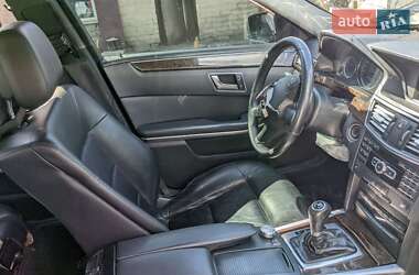 Седан Mercedes-Benz E-Class 2013 в 