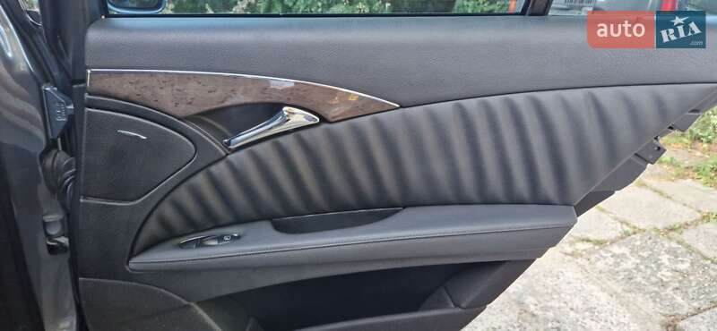 Універсал Mercedes-Benz E-Class 2008 в Львові фото 28 Універсал Mercedes-Benz E-Class 2008 в Львові