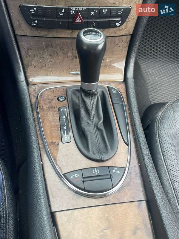 Седан Mercedes-Benz E-Class 2008 в Львове