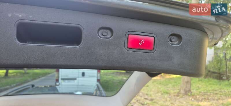 Універсал Mercedes-Benz E-Class 2008 в Львові фото 35 Універсал Mercedes-Benz E-Class 2008 в Львові
