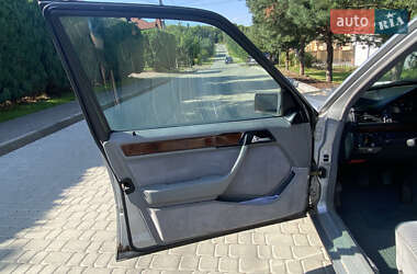 Седан Mercedes-Benz E-Class 1994 в 