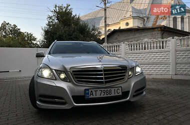 Универсал Mercedes-Benz E-Class 2011 в 
