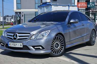 Купе Mercedes-Benz E-Class 2009 в Львове