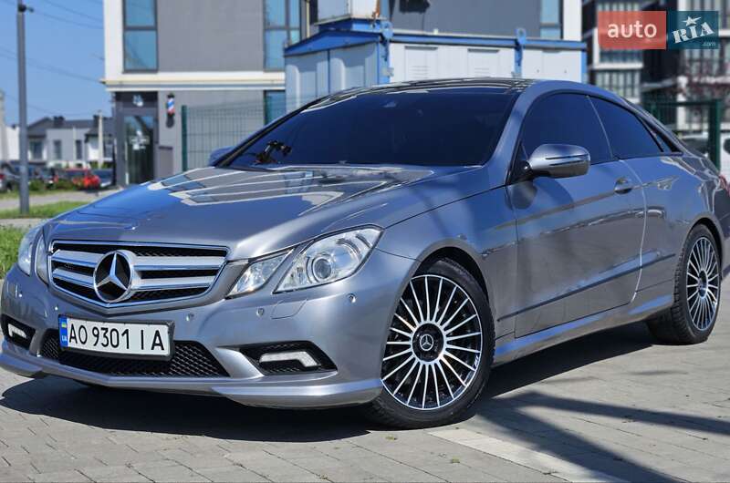 Mercedes-Benz E-Class 2009