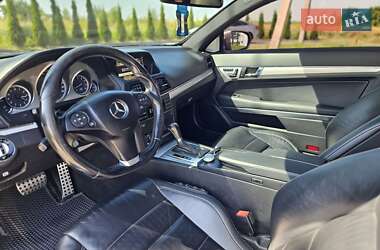 Купе Mercedes-Benz E-Class 2009 в 