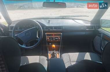 Универсал Mercedes-Benz E-Class 1994 в 