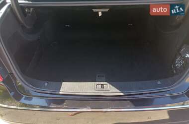 Седан Mercedes-Benz E-Class 2011 в 