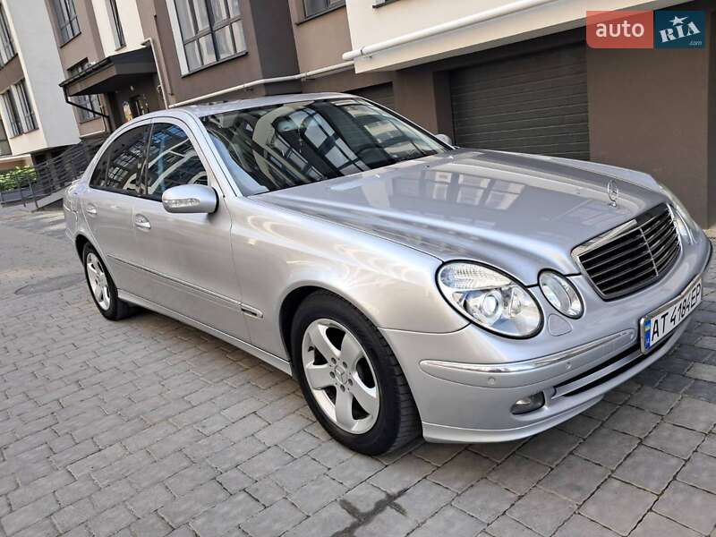 Седан Mercedes-Benz E-Class 2005 в Ивано-Франковске