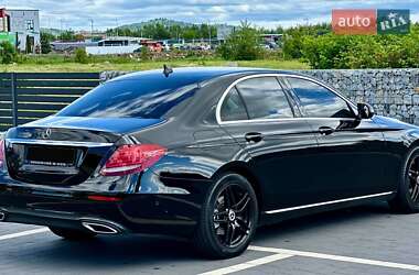 Седан Mercedes-Benz E-Class 2018 в 