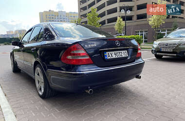 Седан Mercedes-Benz E-Class 2005 в 