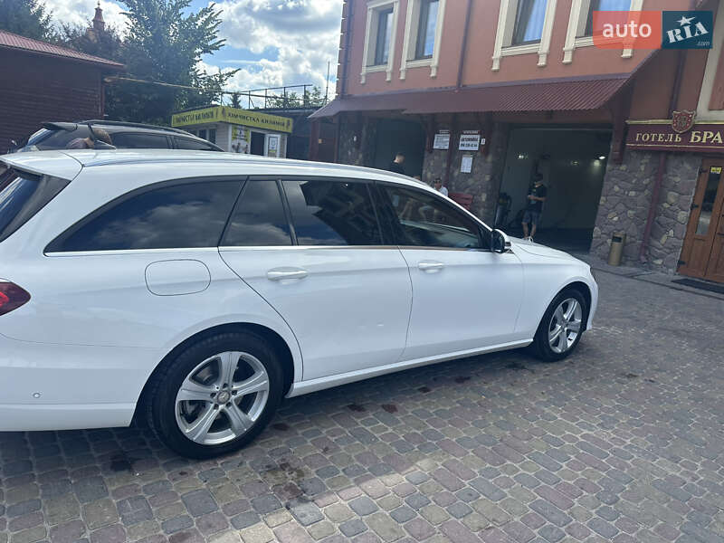 Универсал Mercedes-Benz E-Class 2017 в Тернополе