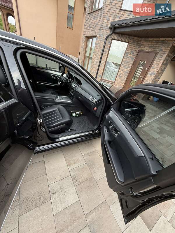 Седан Mercedes-Benz E-Class 2013 в Городку