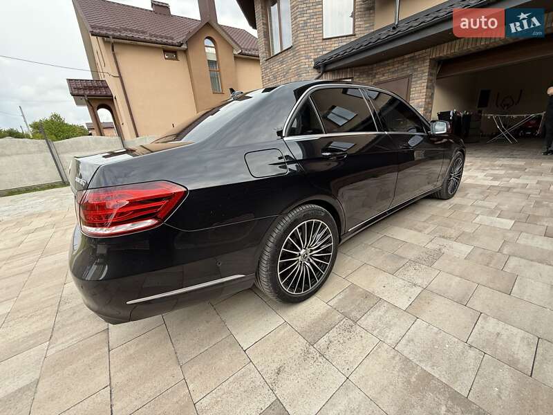 Седан Mercedes-Benz E-Class 2013 в Городку