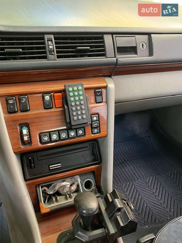 Седан Mercedes-Benz E-Class 1995 в Харкові