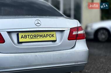 Седан Mercedes-Benz E-Class 2011 в 