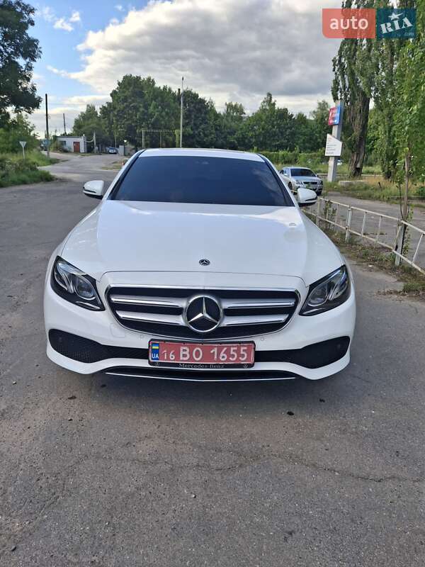 Mercedes-Benz E-Class 2020