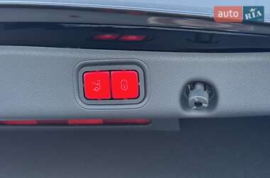 Седан Mercedes-Benz E-Class 2018 в 