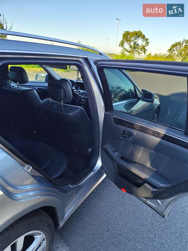 Универсал Mercedes-Benz E-Class 2012 в Тячеве