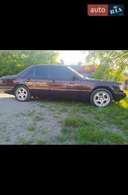 Седан Mercedes-Benz E-Class 1995 в 