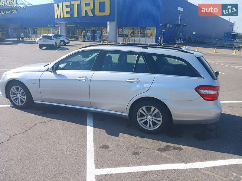 Универсал Mercedes-Benz E-Class 2012 в Виннице