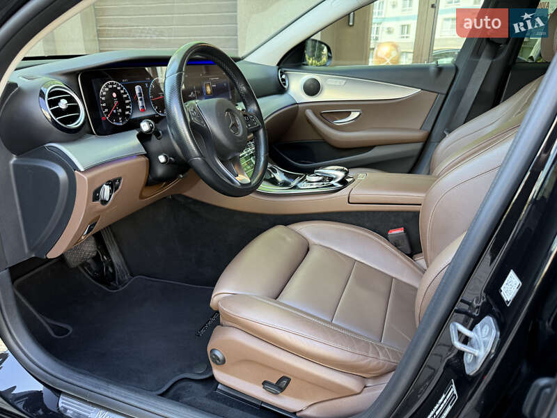 Седан Mercedes-Benz E-Class 2017 в Івано-Франківську фото 11 Седан Mercedes-Benz E-Class 2017 в Івано-Франківську