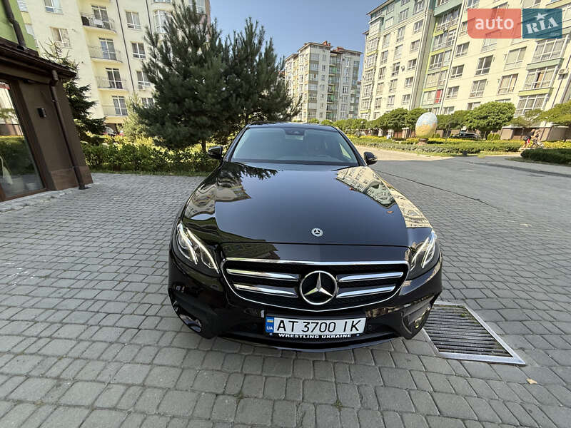 Седан Mercedes-Benz E-Class 2017 в Івано-Франківську фото 54 Седан Mercedes-Benz E-Class 2017 в Івано-Франківську
