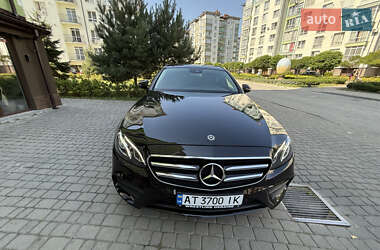 Седан Mercedes-Benz E-Class 2017 в 