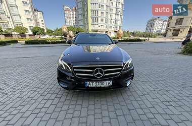 Седан Mercedes-Benz E-Class 2017 в 